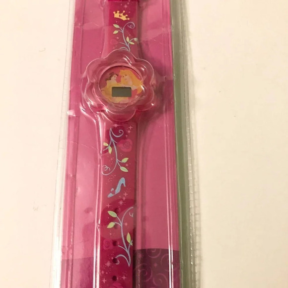 Disney Princess  Kids Watch Disney Store Exclusive Damaged Packaging - Picture 4 of 13